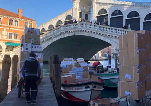 San Polo Rialtobruecke in Venedig