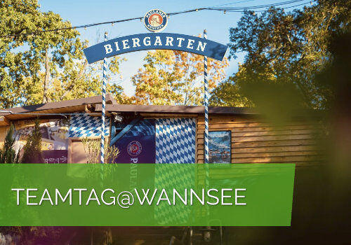 Kategoriebild vom Teamtag am Wannsee mit dem Eingang zum Biergarten.